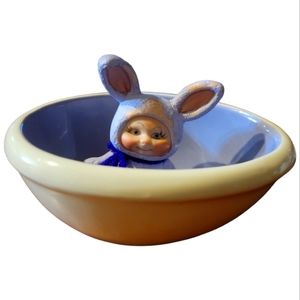 Vtg Lavender Purple Heavy Ceramic Easter Egg Candy Dish Bowl W/Bunny  Kid